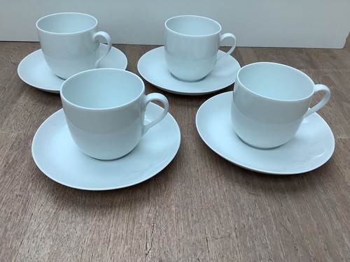 Tasse mit unterteller - x,